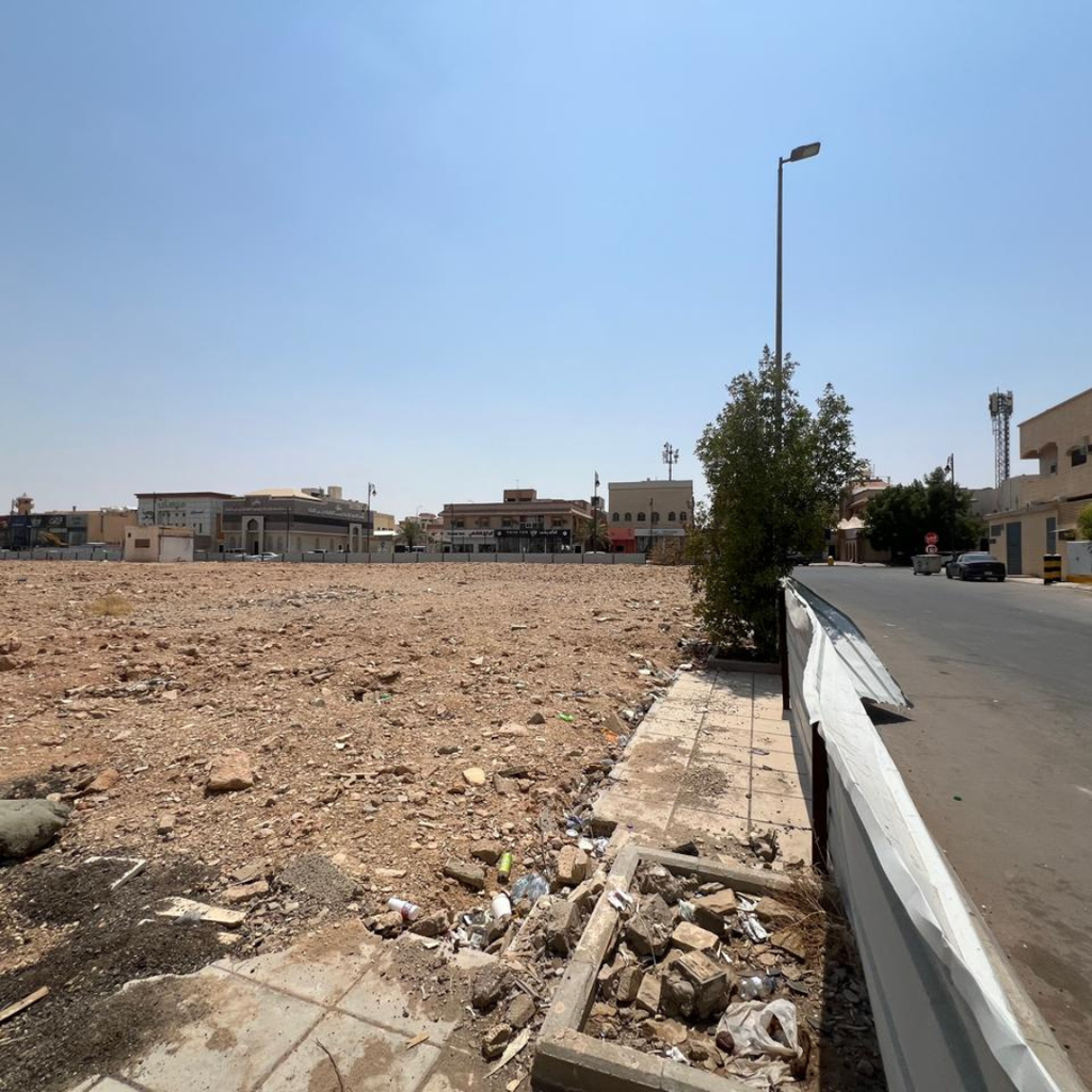 بلك سكني وتجاري حي الشفاء الرياض